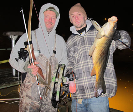 Wintertime Bowfishing for Suckers and Carp | Grand View Outdoors