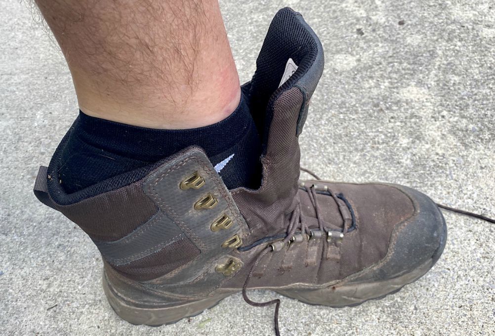 smelly work boots